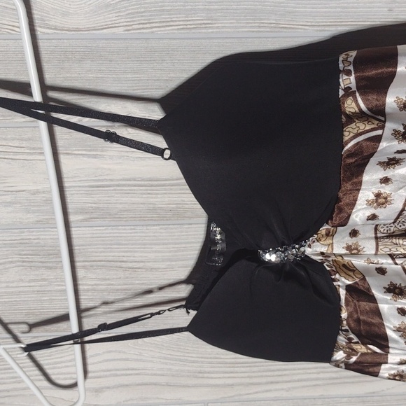 Beautiful Flowy Mini Dress - Picture 9 of 15